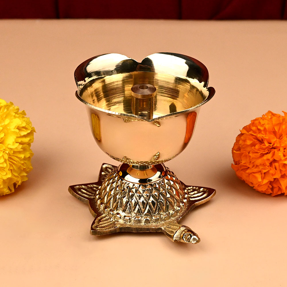 Brass Clover Shape Diya on Kurma